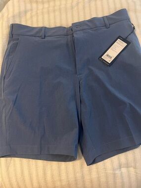 Walter Hagen Light Blue Flat Front Golf Shorts